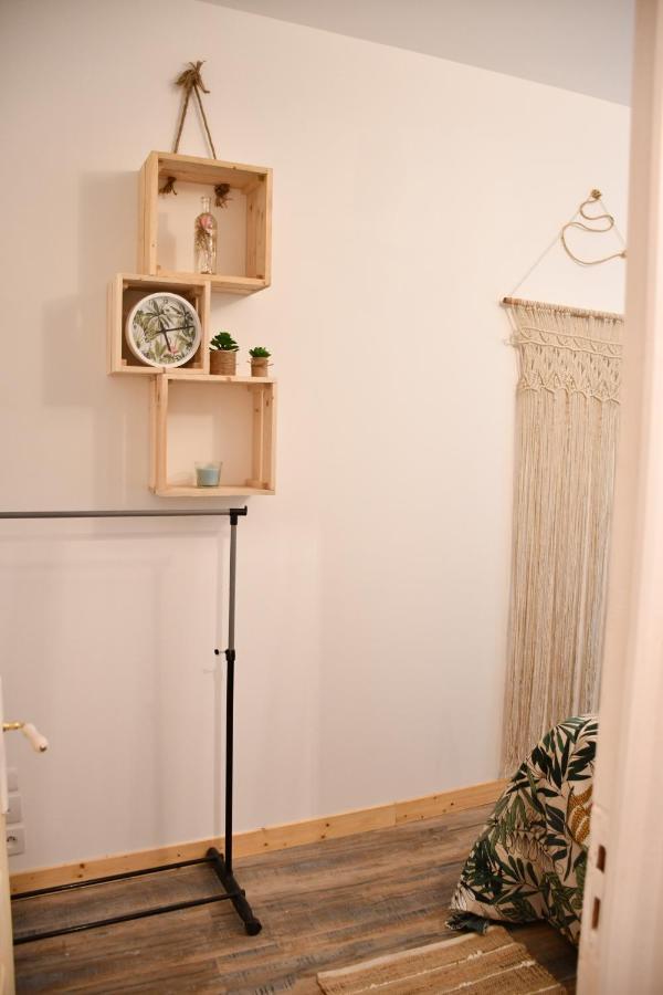 Le Cabanon H24,Atypique,Cosy,Port,Plage,Wifi,Netflix La Seyne-sur-Mer Esterno foto