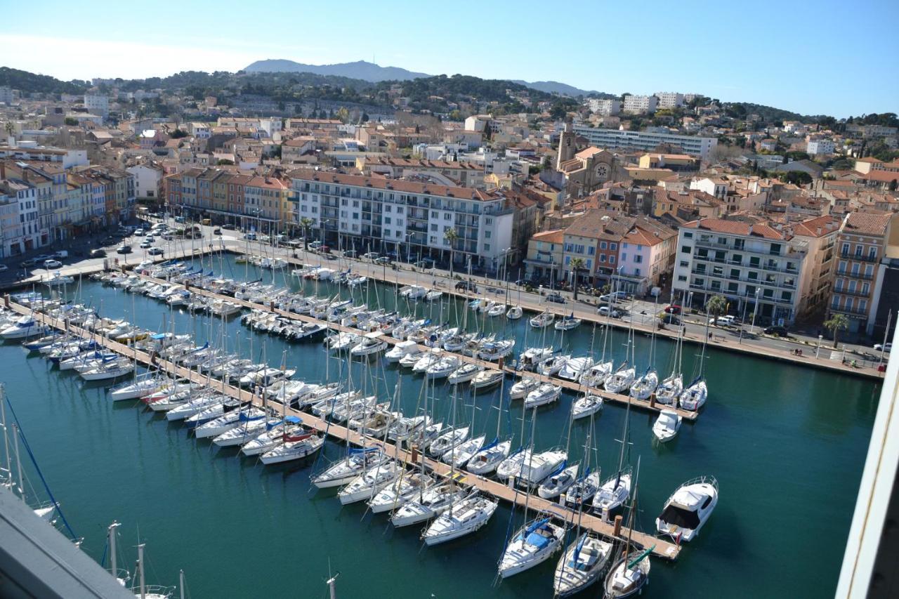 Le Cabanon H24,Atypique,Cosy,Port,Plage,Wifi,Netflix La Seyne-sur-Mer Esterno foto